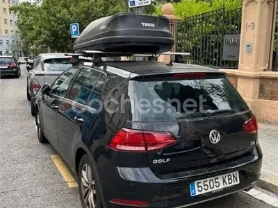 Usado VW Golf VII Advance 125 CV (91 kW) 2017 Negro Berlina
