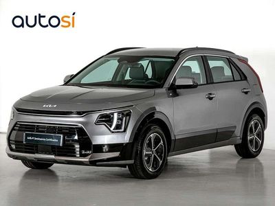 Usado Kia Niro 129 CV (94 kW) 2025 Gris SUV