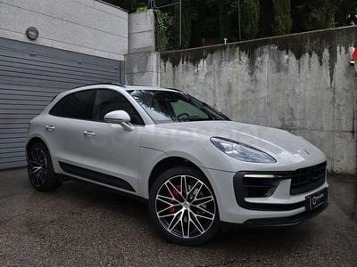 Usado Porsche Macan S 380 CV (279 kW) 2023 Gris / plata SUV