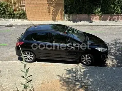 Usado Peugeot 308 Allure 150 CV (110 kW) 2011 Negro Berlina