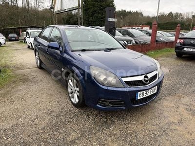 Usado Opel Vectra Sport 120 CV (88 kW) 2007 Azul Berlina