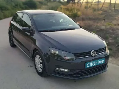 Usado VW Polo 79 CV (58 kW) 2014 Negro Utilitario