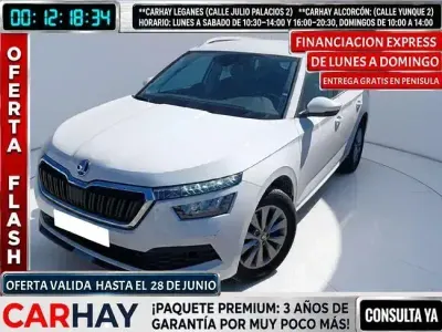 Usado Skoda Kamiq Ambition 110 CV (80 kW) 2021 Blanco SUV