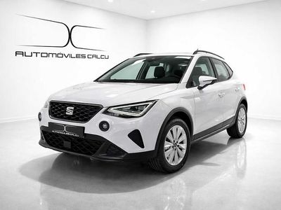 Usado Seat Arona Style 115 CV (84 kW) 2024 Blanco SUV