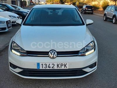 Usado VW Golf VII 115 CV (84 kW) 2018 Blanco Berlina