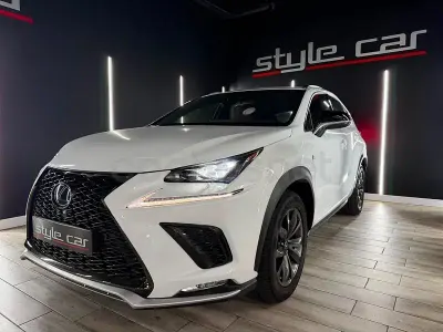 Usado Lexus NX300h Sport Line 197 CV (144 kW) 2019 Blanco SUV