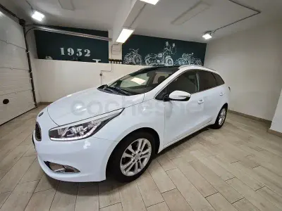 Usado Kia Ceed GT 128 CV (94 kW) 2013 Blanco Berlina