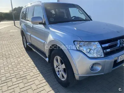 Usado Mitsubishi Montero 170 CV (125 kW) 2007 Gris / plata SUV