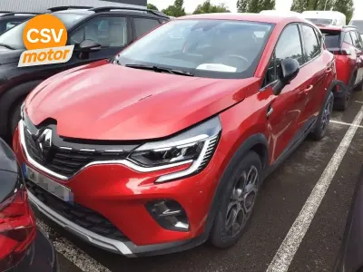 Usado Renault Captur Techno 91 CV (66 kW) 2024 Rojo SUV