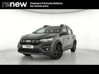 Usado Dacia Sandero Extreme 100 CV (73 kW) 2025 Verde Berlina