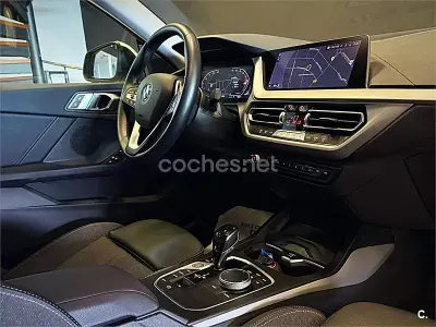 Usado BMW 218 140 CV (102 kW) 2021 Blanco Coupe
