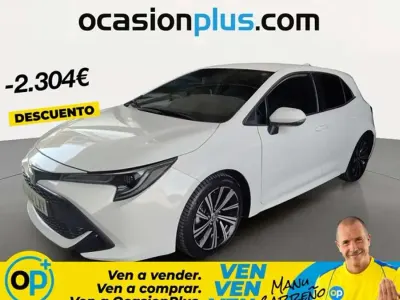 Usado Toyota Corolla Style 122 CV (89 kW) 2022 Blanco Utilitario