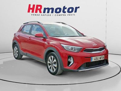 Rojo Usado 2023 Kia Stonic SUV | 15.440 € (Precio justo)