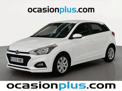 Usado Hyundai i20 75 CV (55 kW) 2019 Blanco Utilitario