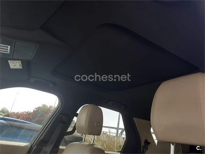 Land Rover Discovery 5