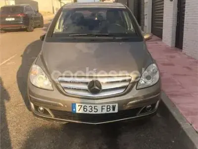 Usado Mercedes B200