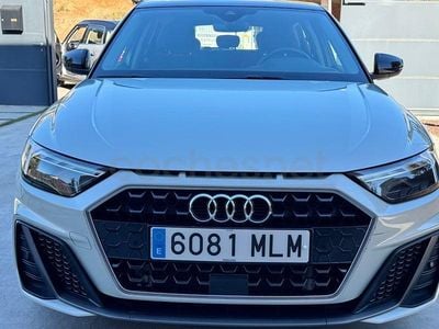 Usado Audi A1 Sportback Advanced Plus 110 CV (80 kW) 2024 Gris / plata Utilitario