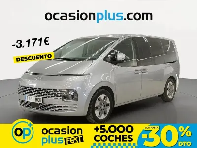 Usado Hyundai Staria 177 CV (130 kW) 2022 Gris Monovolumen