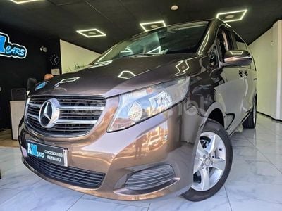 Mercedes V220