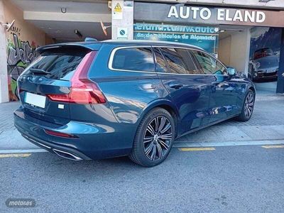 Azul Usado 2022 Volvo V60 R-Design Familiar | 59.900 €