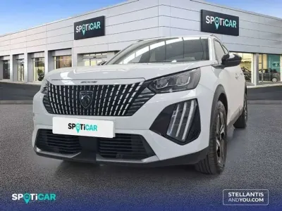 Usado Peugeot 2008 Allure 102 CV (75 kW) 2024 Blanco SUV