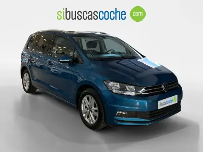 Usado VW Touran Advance 150 CV (110 kW) 2021 Azul Monovolumen