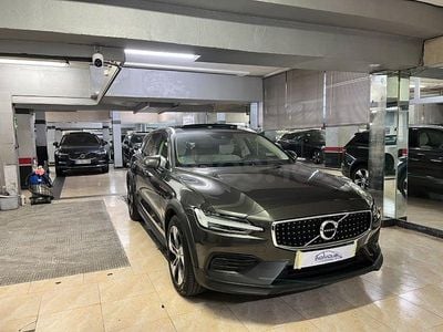 Begagnad Volvo V60 CC