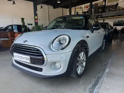 Usado Mini Cooper 136 CV (100 kW) 2018 Gris / plata Utilitario