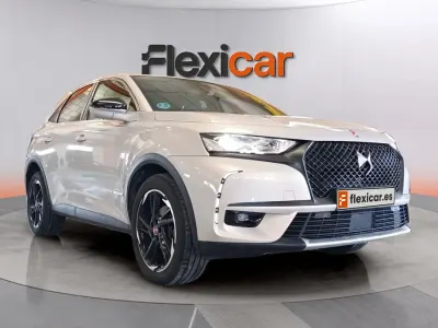 Usado DS Automobiles DS7 Crossback 131 CV (96 kW) 2021 Gris SUV