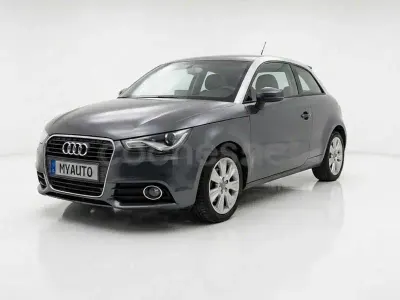 Usado Audi A1 Ambition 122 CV (89 kW) 2011 Gris / plata Utilitario