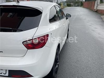 Usado Seat Ibiza SC FR 143 CV (105 kW) 2010 Blanco Utilitario