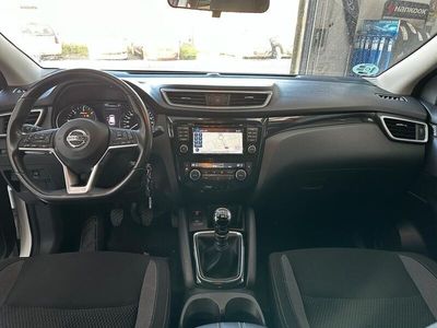 Usado Nissan Qashqai Acenta 115 CV (84 kW) 2018 Blanco SUV