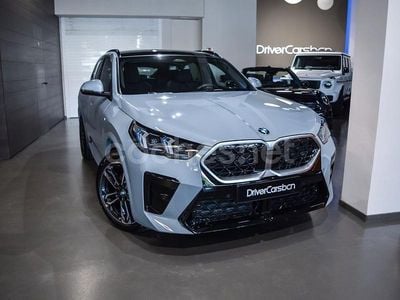 Gris / plata Usado 2025 BMW X2 Luxury Line SUV | 52.500 € (Caro)