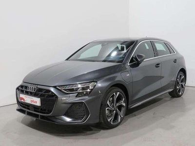 Usado Audi A3 Sportback e-tron S-Line 204 CV (150 kW) 2025 Gris Utilitario