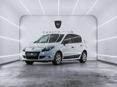 Usado Renault Scénic III Authentique 86 CV (63 kW) 2010 Blanco Monovolumen