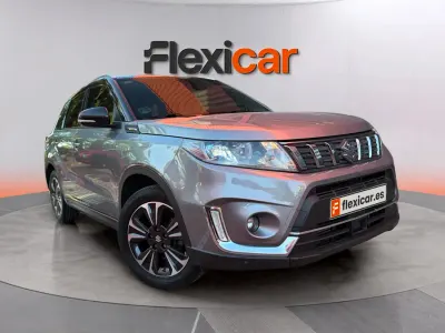 Usado Suzuki Vitara GLX 140 CV (102 kW) 2019 Gris SUV