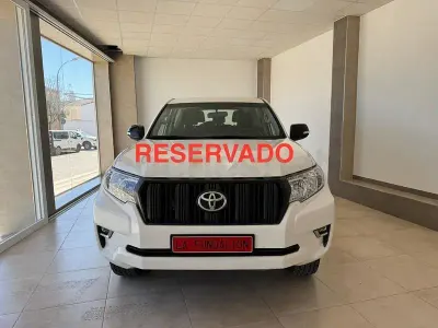 Usado Toyota Land Cruiser 177 CV (130 kW) 2020 Blanco SUV