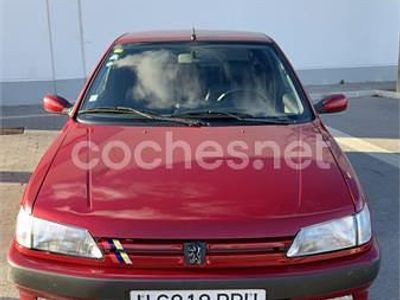 Usado Peugeot 306 135 CV (99 kW) 1998 Rojo Berlina