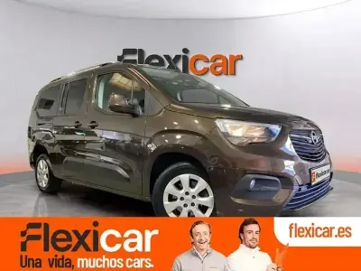 Usado Opel Combo Elegance 131 CV (96 kW) 2020 Marrón Monovolumen