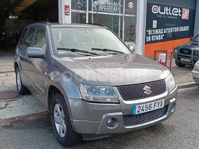 Gris / plata Usado 2007 Suzuki Grand Vitara SUV | 7900 € (Precio justo)
