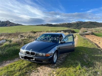 BMW 525