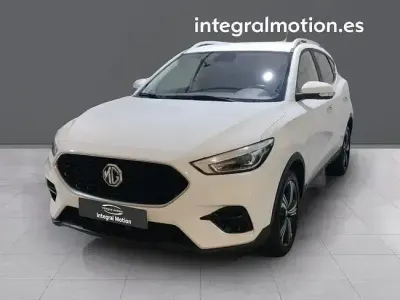Usado MG ZS Comfort 106 CV (77 kW) 2023 Blanco SUV