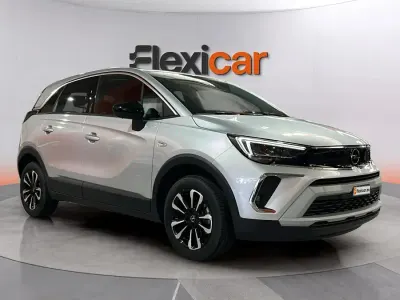 Usado Opel Crossland X Elegance 110 CV (80 kW) 2024 Gris SUV