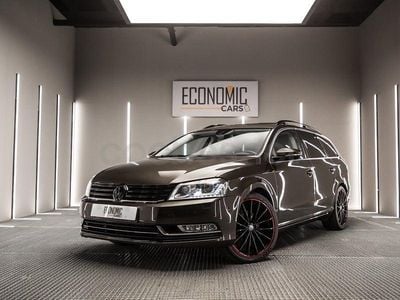 Usado VW Passat Highline 210 CV (154 kW) 2012 Marrón Familiar