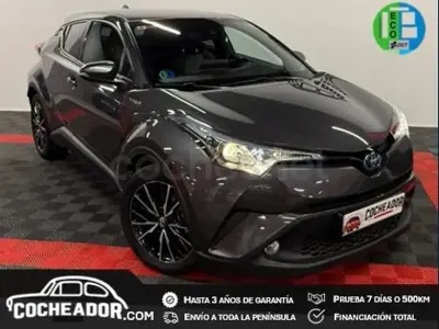 Usado Toyota C-HR Advance 122 CV (89 kW) 2017 Gris / plata SUV