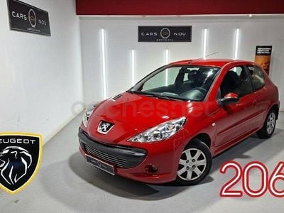 Usado Peugeot 206+ 70 CV (51 kW) 2009 Granate Utilitario