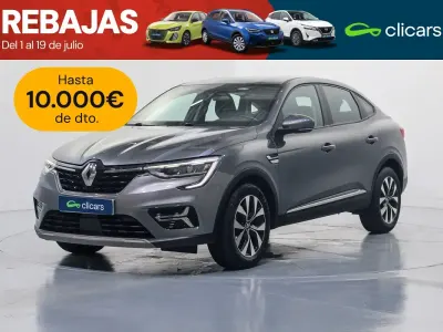 Usado Renault Arkana Intens 145 CV (106 kW) 2021 Gris / plata SUV