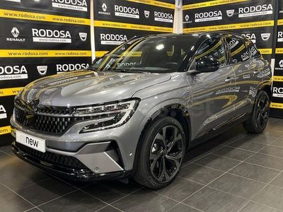 Usado Renault Austral Iconic Esprit Alpine 200 CV (147 kW) 2023 Gris / plata SUV