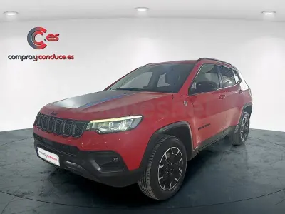 Occasion Jeep Compass Trailhawk 240 PK (176 kW) 2022 Rood SUV