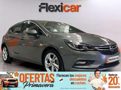 Usado Opel Astra Dynamic 125 CV (91 kW) 2016 Gris Utilitario